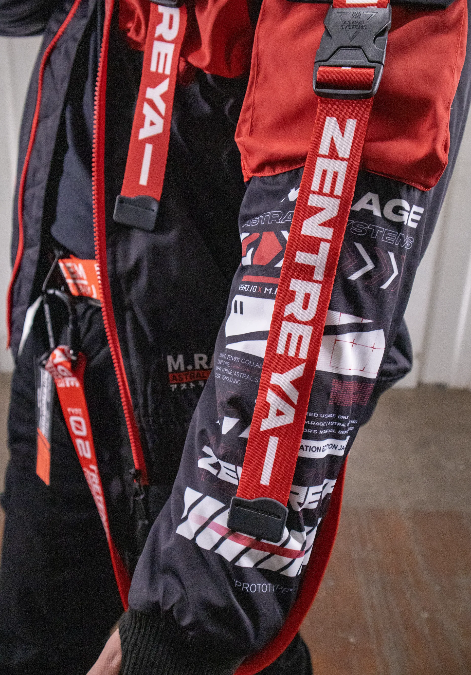 [PRE-ORDER] ZENTREYA BOMBER JACKET (VSHOJO x M.RAGE)